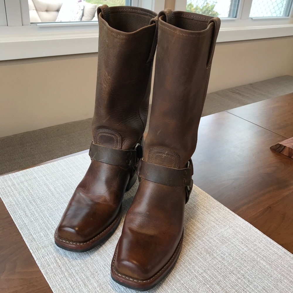 FRYE Brown Leather Harness 12R Boots, Iconic, LIKE NEW, Made in the USA